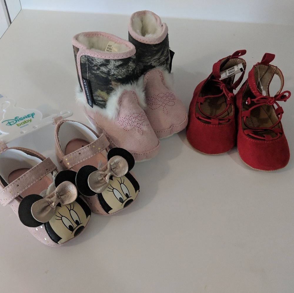 3 pairs girl baby shoes